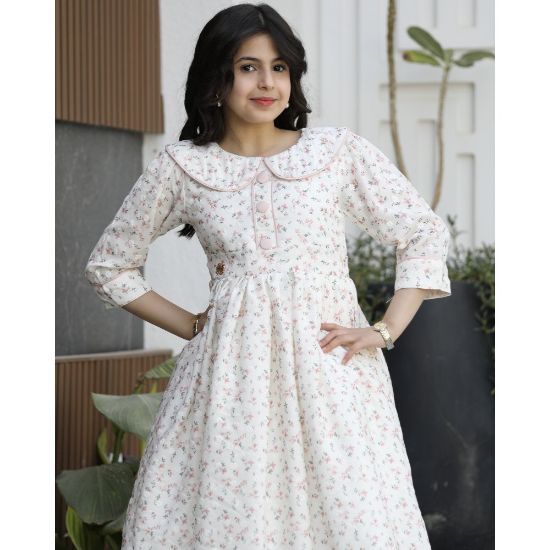 صورة فستان بناتي مشجر بياقة كلاسيكية وخصر محدد | تصميم زهور الربيع - 1135